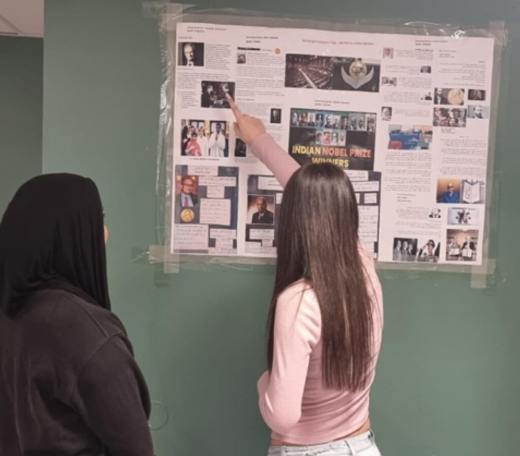 personer pekar på collage tavla